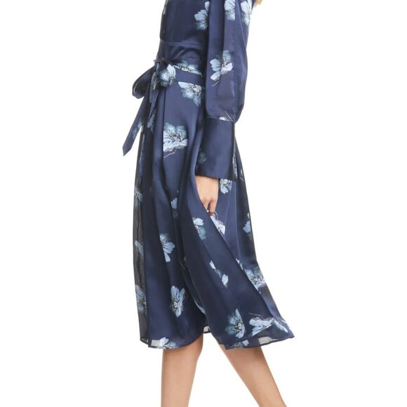 Club Monaco Navy Blue Long Sleeve Dress - Worn Once - Picture 2 of 9